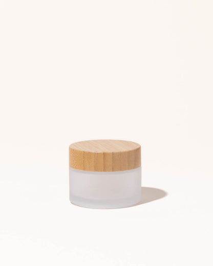 1.7 oz / 50 mL frosted glass and bamboo jar