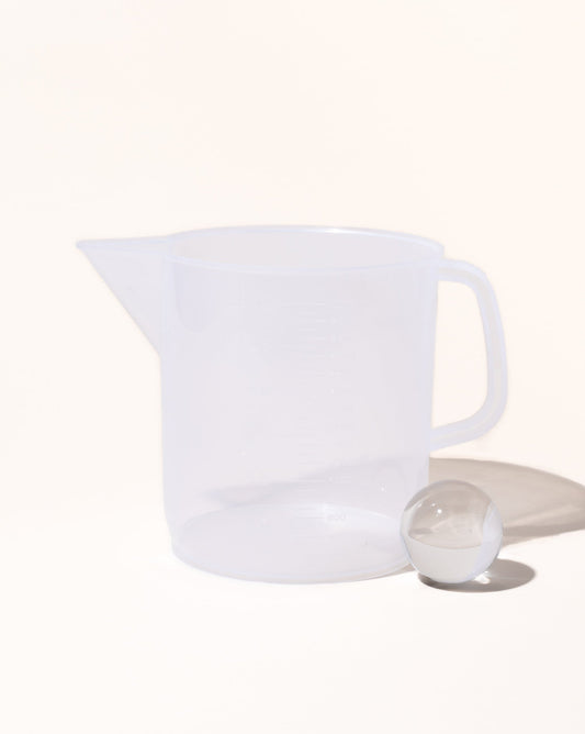 101 oz / 3000 mL pouring pitcher