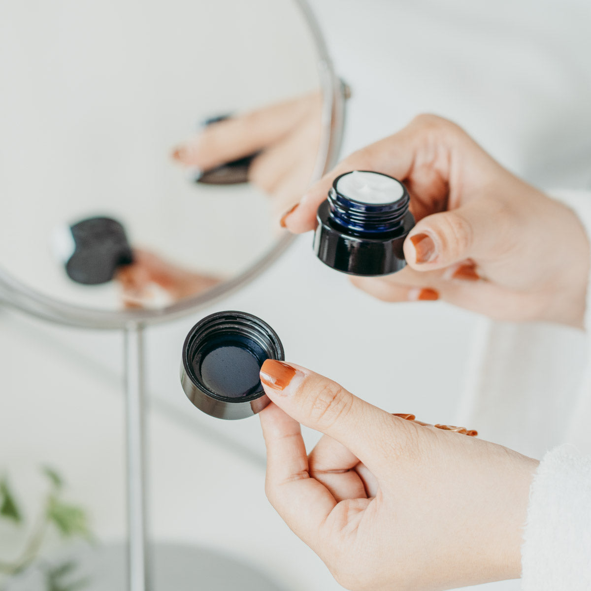 5 ML Childproof Classic Screw Top Jar