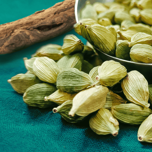 Cardamom Woods fragrance oil
