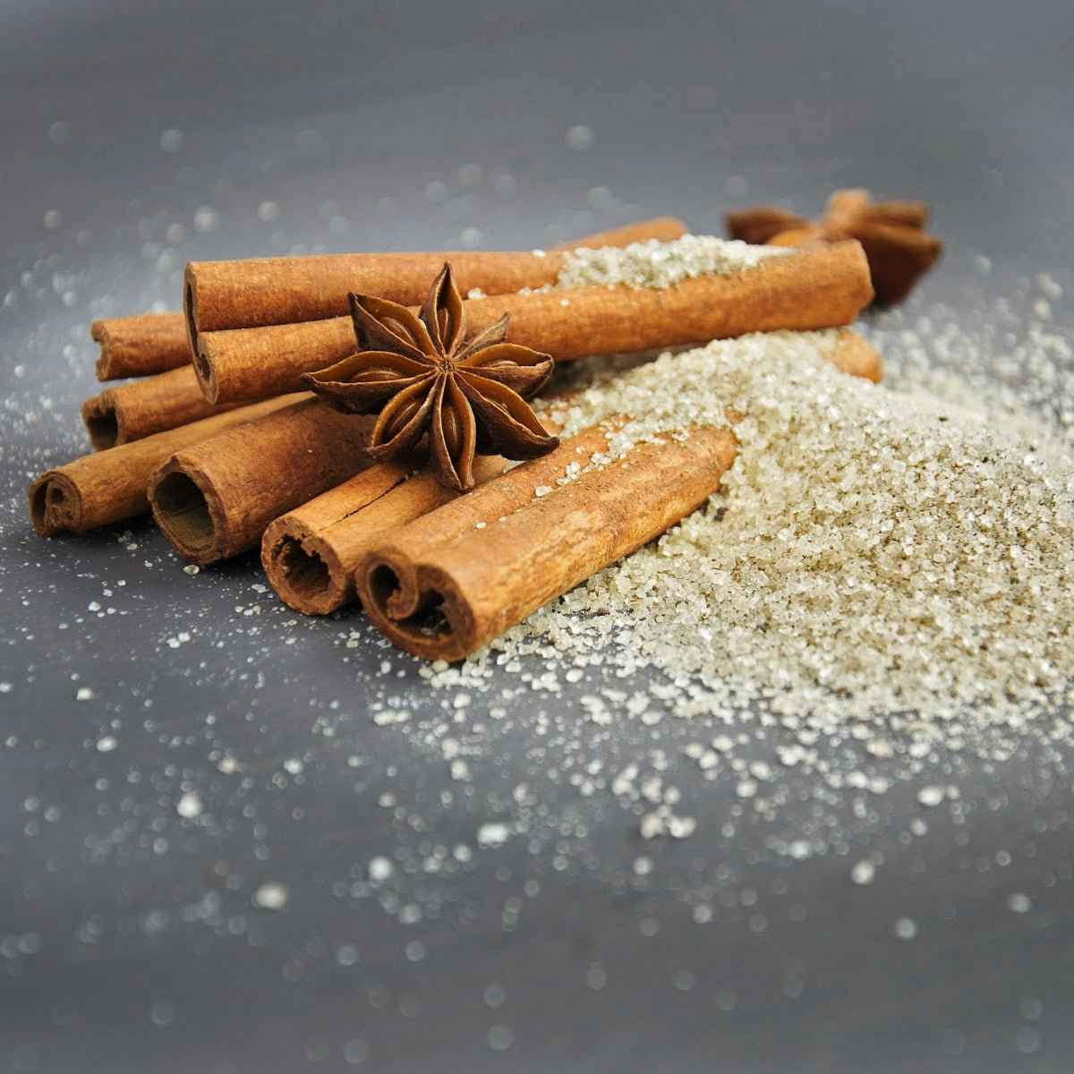 Cassia Noir fragrance oil