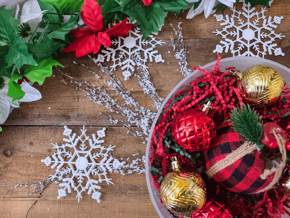 Christmas crinkle paper presentation example