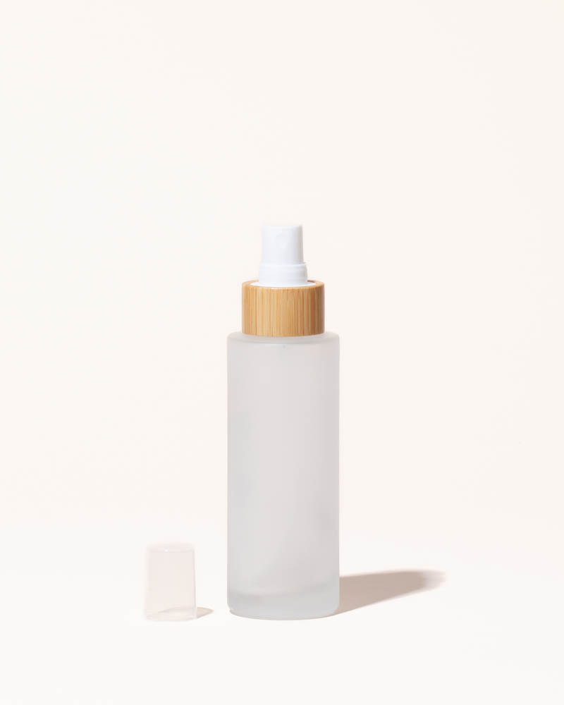 100 mL frosted glass and bamboo spray bottles – product view 1