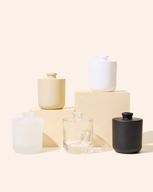 8 oz Aura diffuser bottle – product view 1