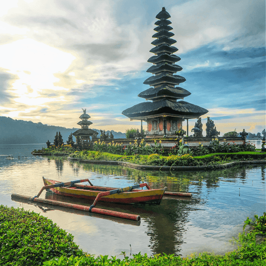 Indonesian Teakwood fragrance oil