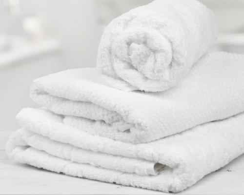 Laundry fragrance oil